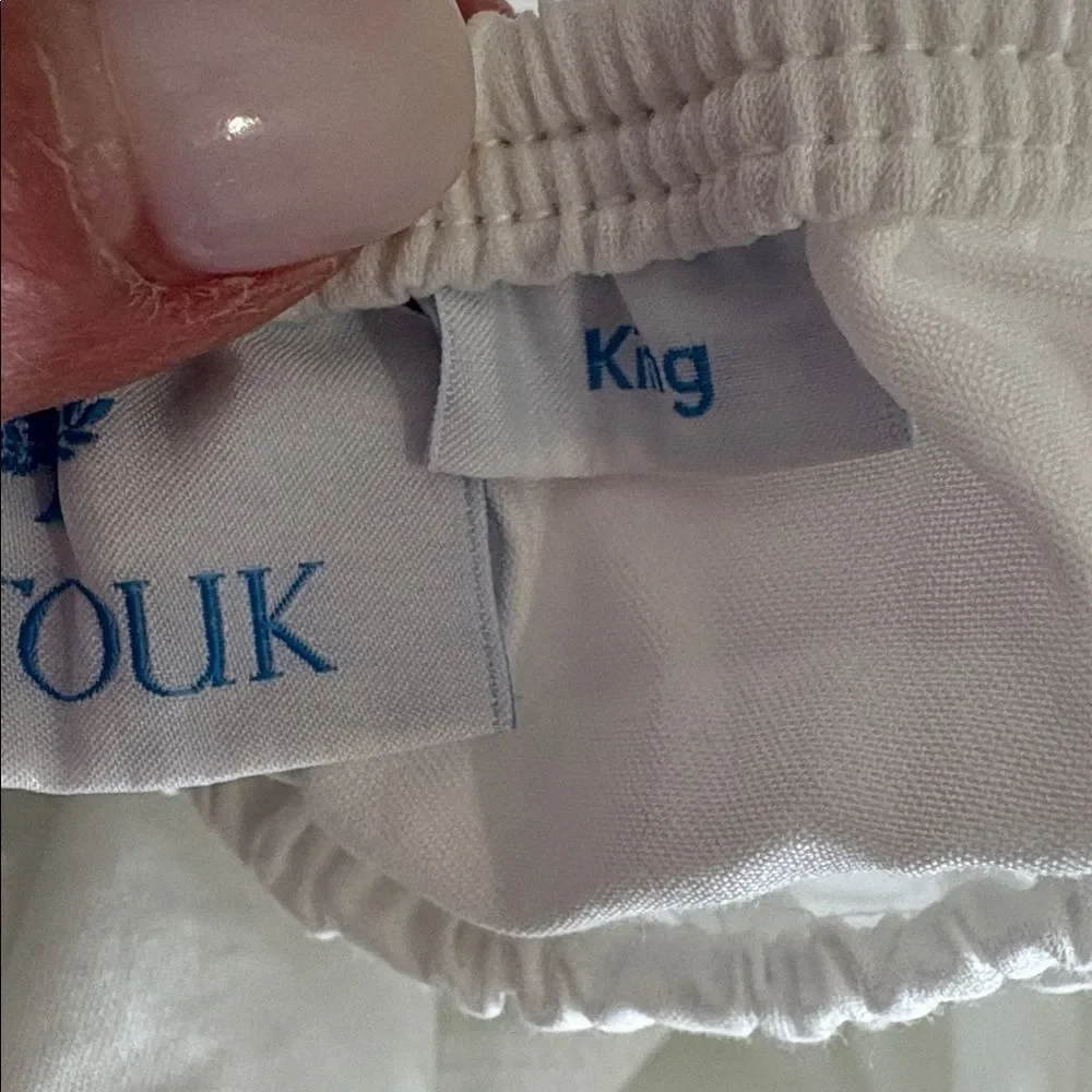NEW Matouk 100% Egyptian Fitted King Sheet